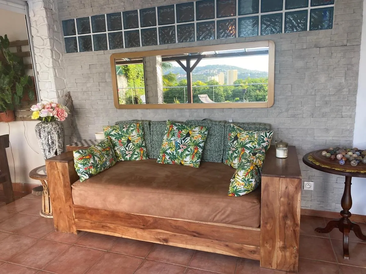 Au Pipiri Leve Appartement Schoelcher