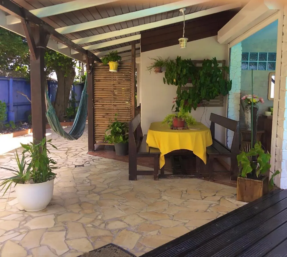 Au Pipiri Leve Appartement Schoelcher Accommodatie bij particulieren